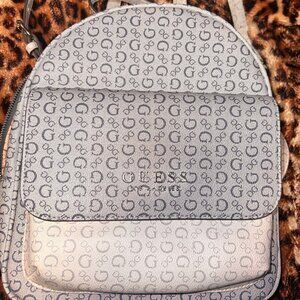 10.5 LOS ANGELES UNISEX GUESS BACKPACK NWOT